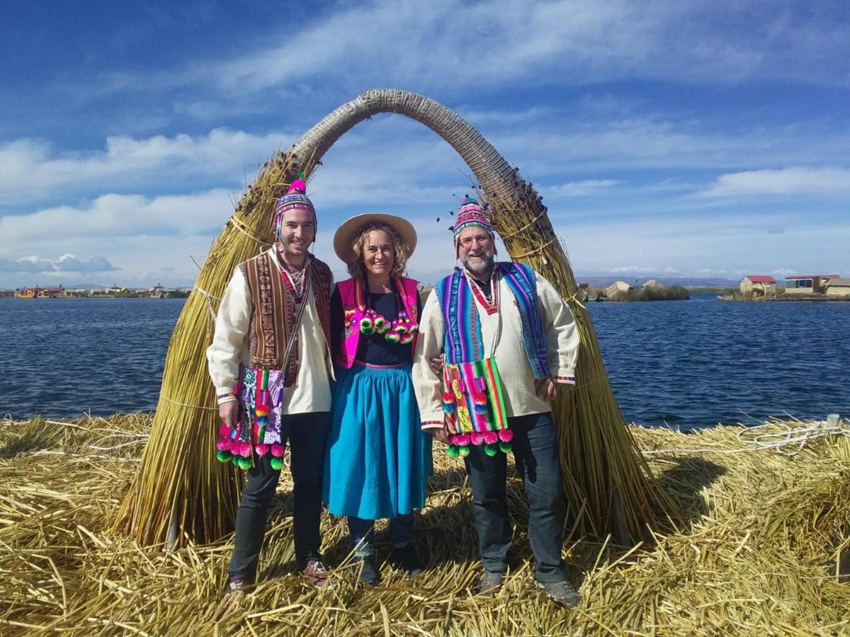 פונו Los Uros מראה חיצוני תמונה